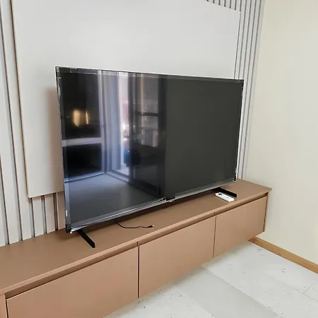 Sunset Apartment *